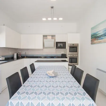 Ladera By Abahana ヴィラ