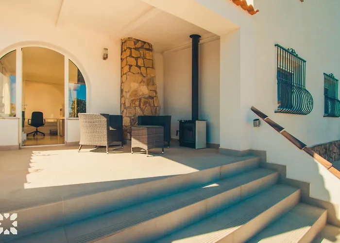 Ladera By Abahana Villa *